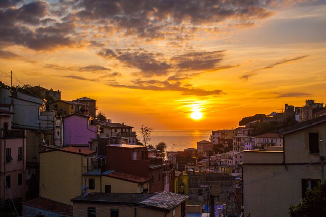 Cinque_Terre_Italy_-2